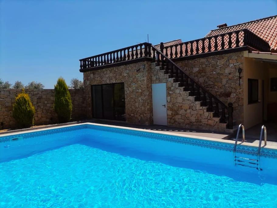 Private Pool & House - Serenity Villa Ancião Luaran gambar